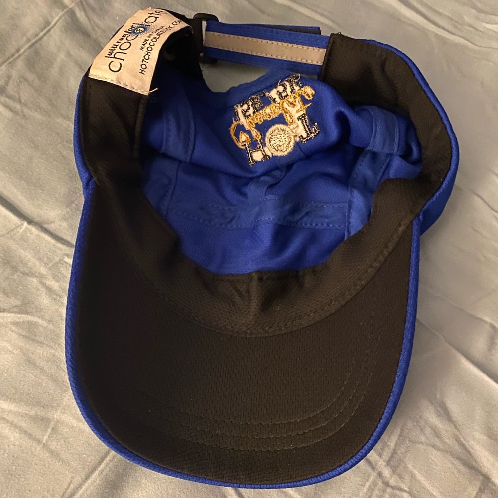Running Hat - Picture 2 of 4